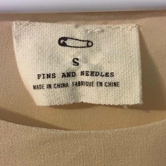 Pins and Needles UO Urban Outfitters Double-Layer Layered Blouse Beige Small - Picture 6 of 8